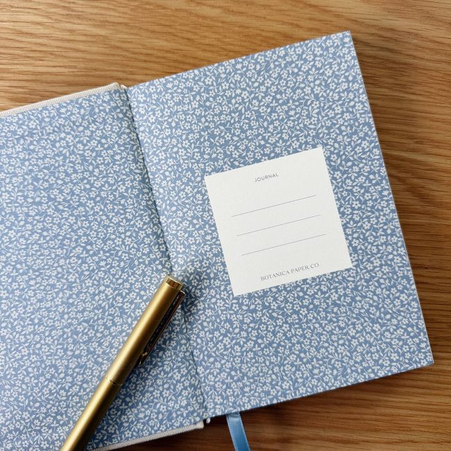 BLUE FLORA | MINI LINEN BOUND JOURNAL - Image 3